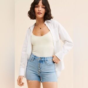 Good American Bombshell Cut-Off Shorts Light Blue Wash Size 2